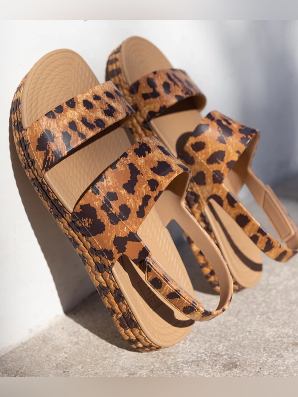 Reef Water Vista Sandals Leopard-Print Slingback Sandals Women's Size 8